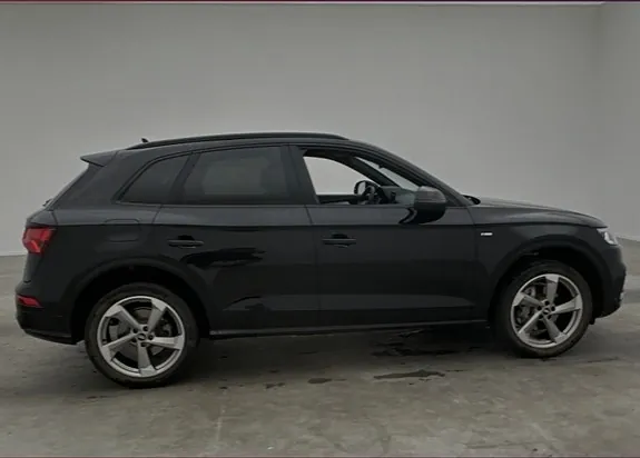 Audi Q5 2019 photo 2