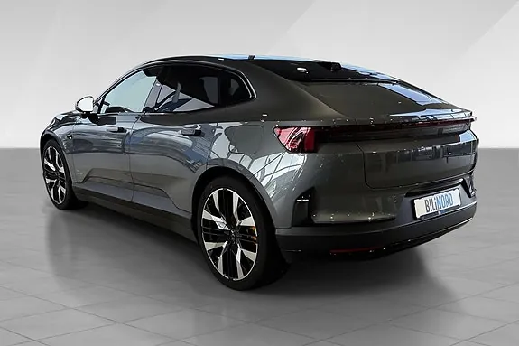 Polestar 4 2025 photo 4