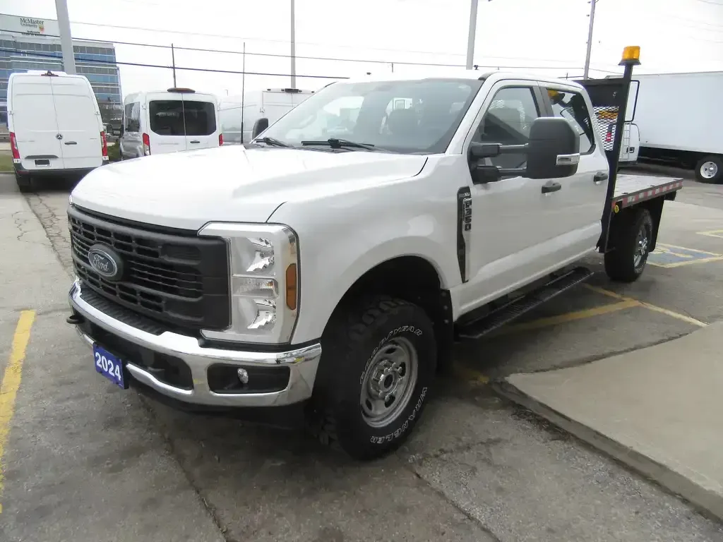 Ford F 350 2024 photo 3