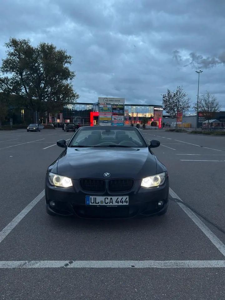 BMW E93 335I