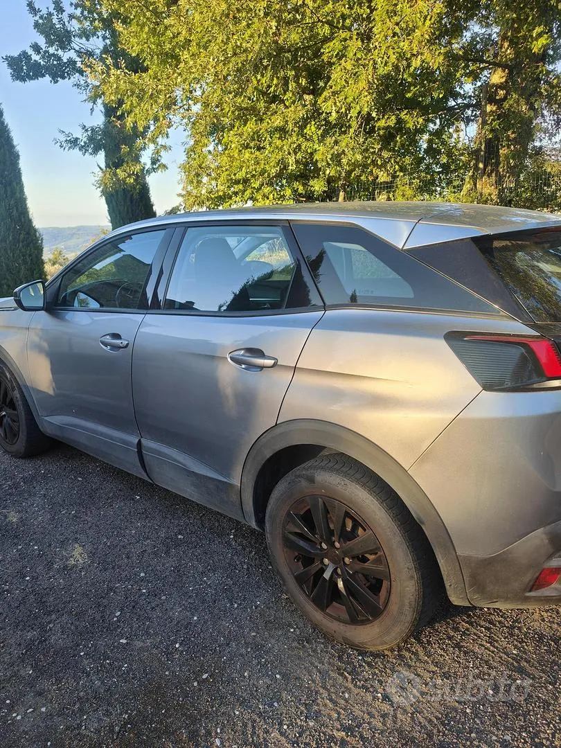 Peugeot 3008 2017 photo 5