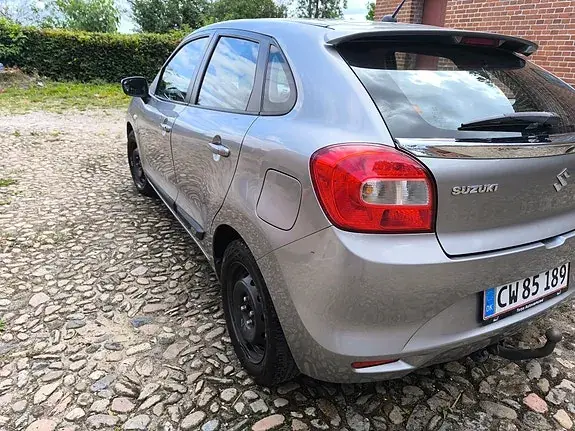 Suzuki Baleno 2016 photo 2