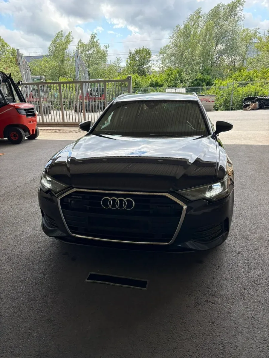 Audi A6 2023 photo 2