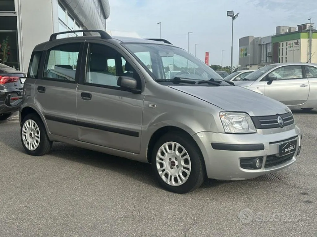Fiat Panda 2004 photo 2
