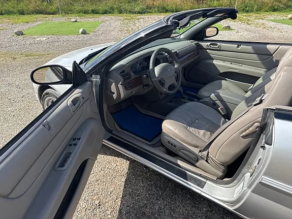 Chrysler Sebring 2003 photo 4