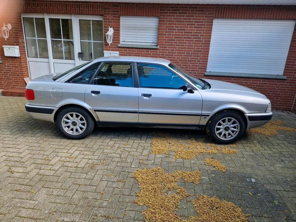 Audi 80