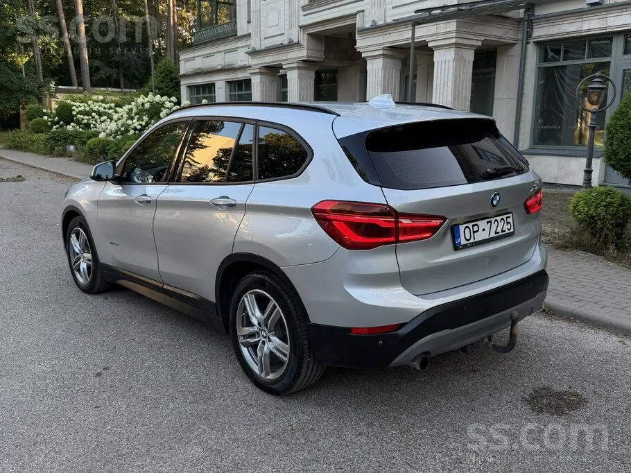 BMW X1 2016 photo 4
