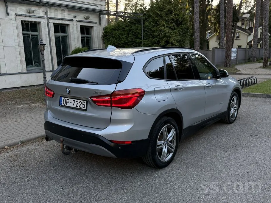 BMW X1 2016 photo 3