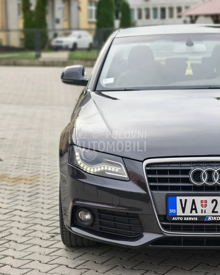 Audi A4 2009 photo 5