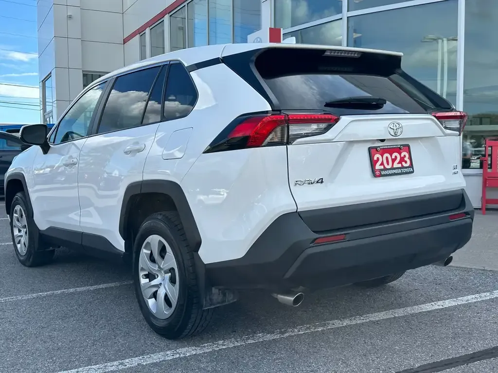Toyota Rav4 2023 photo 5