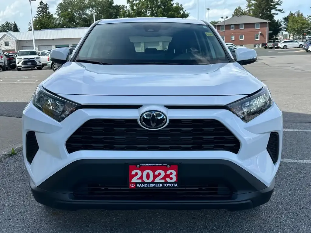 Toyota Rav4 2023 photo 3