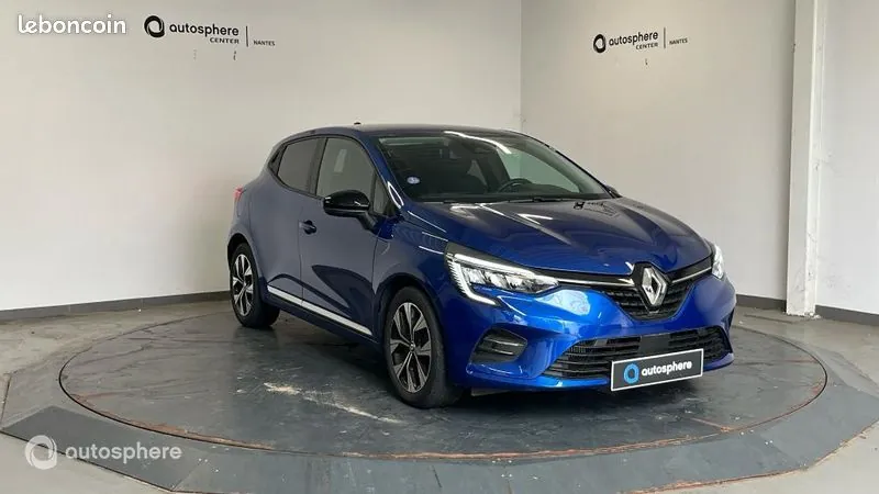 Renault Clio 2023 photo 3