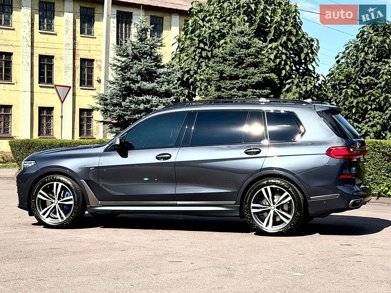 BMW X7 2020 photo 3