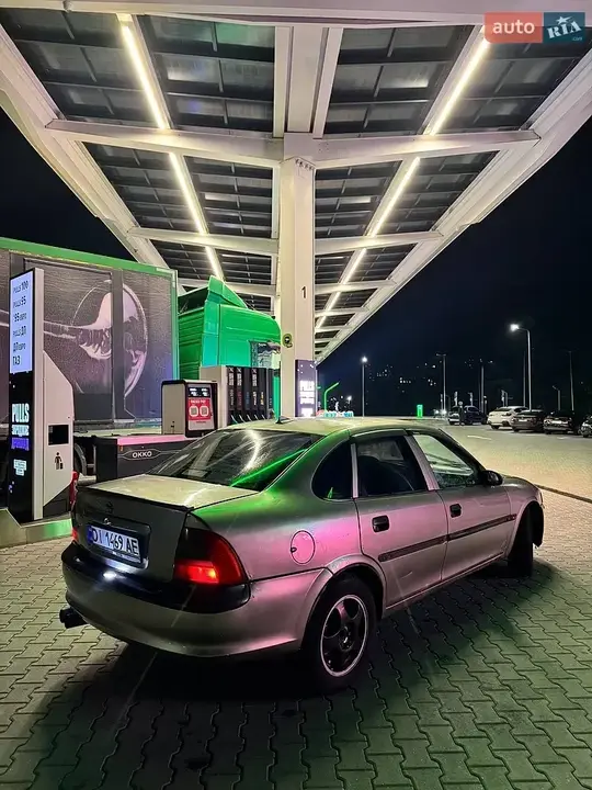 Opel Vectra 1998 photo 5