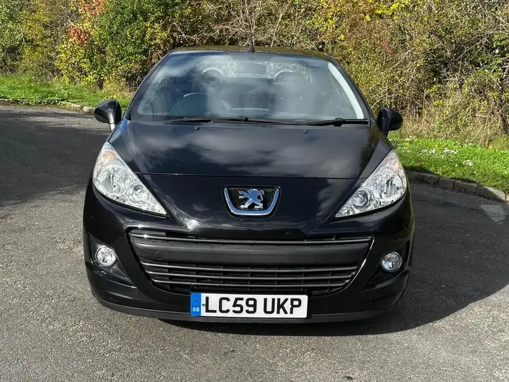 Peugeot 207 Cc 2009 photo 2