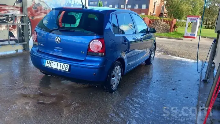 Volkswagen Polo 2008 photo 4