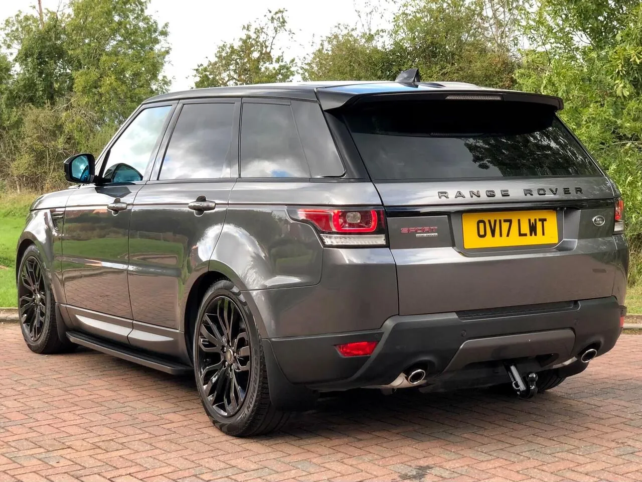 Land Rover Range Rover Sport 2017 photo 2