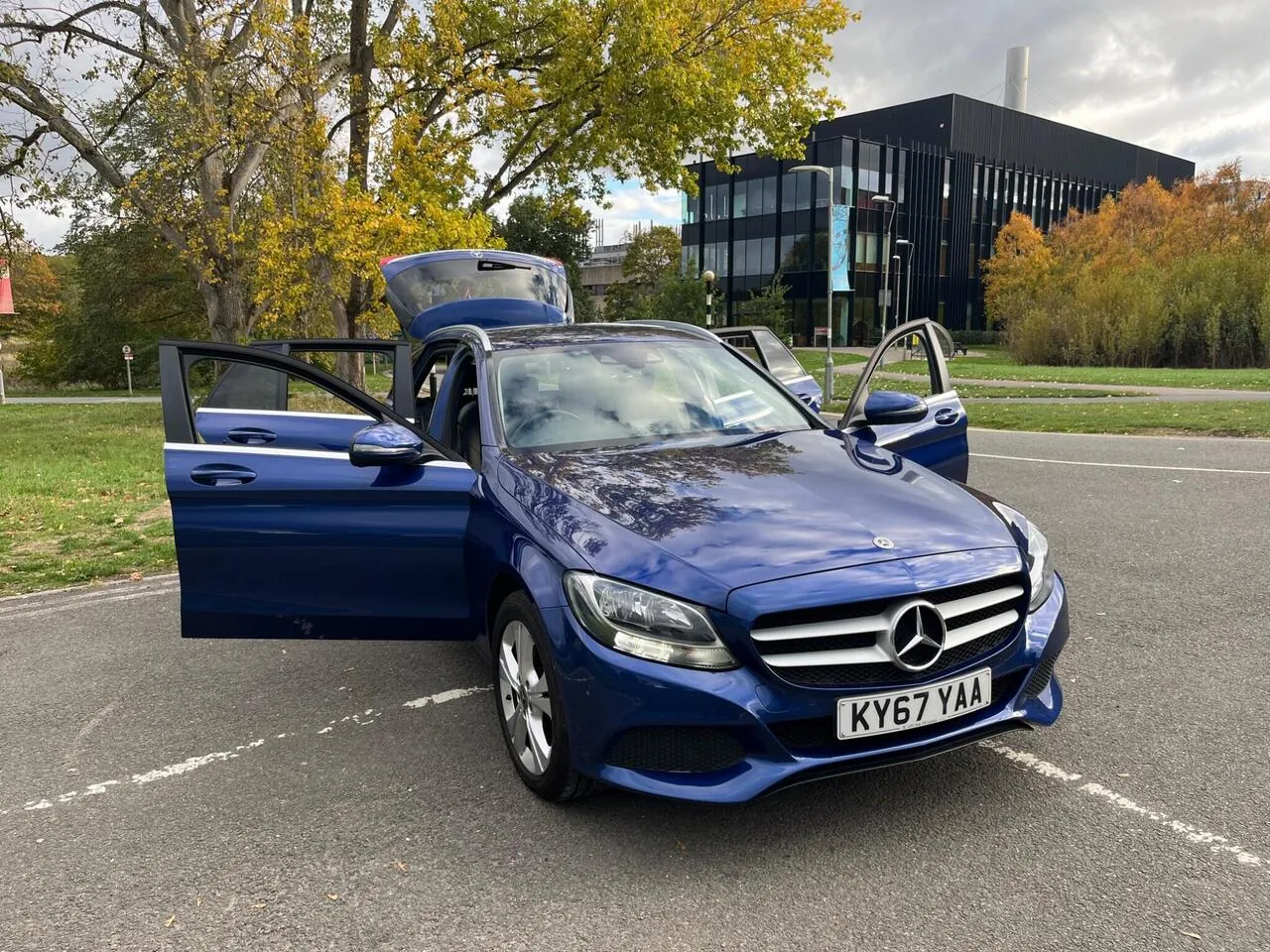 Mercedes-Benz C-Class 2018 photo 4