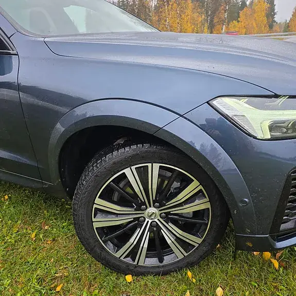 Volvo Xc60 2023 photo 3