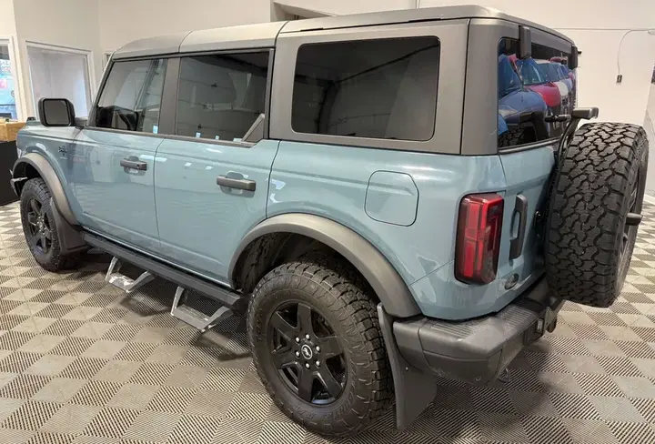Ford Bronco 2021 photo 3