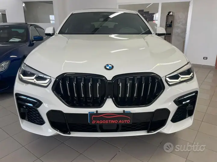 BMW X6 2022 photo 2