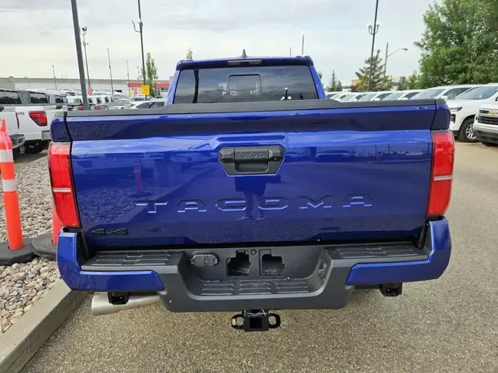 Toyota Tacoma 2025 photo 4
