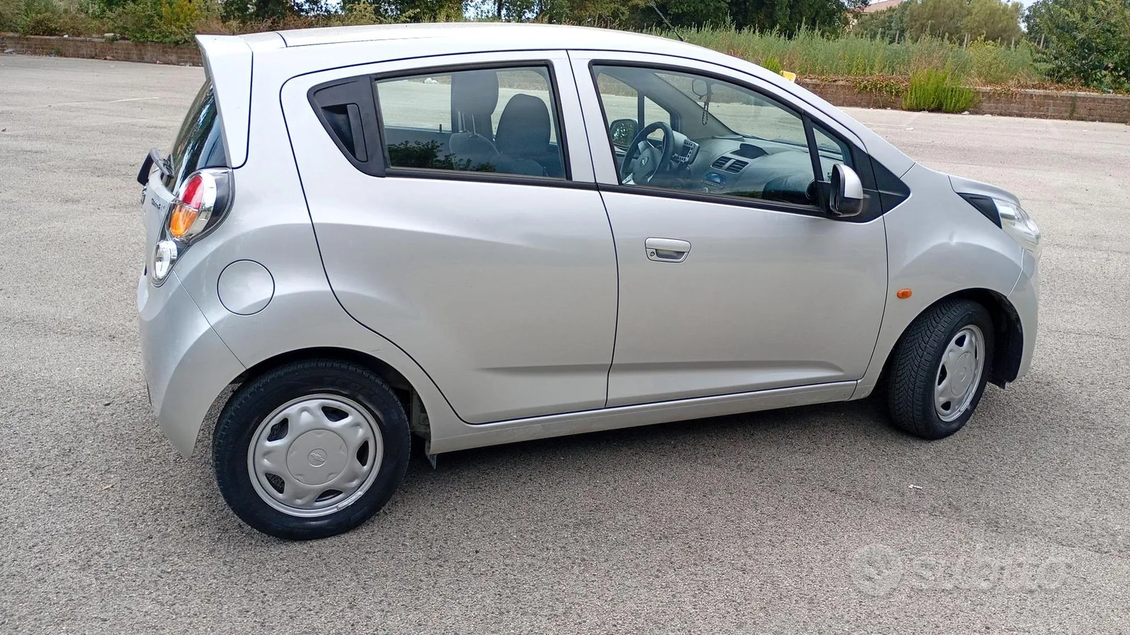 Chevrolet Spark 2011 photo 4