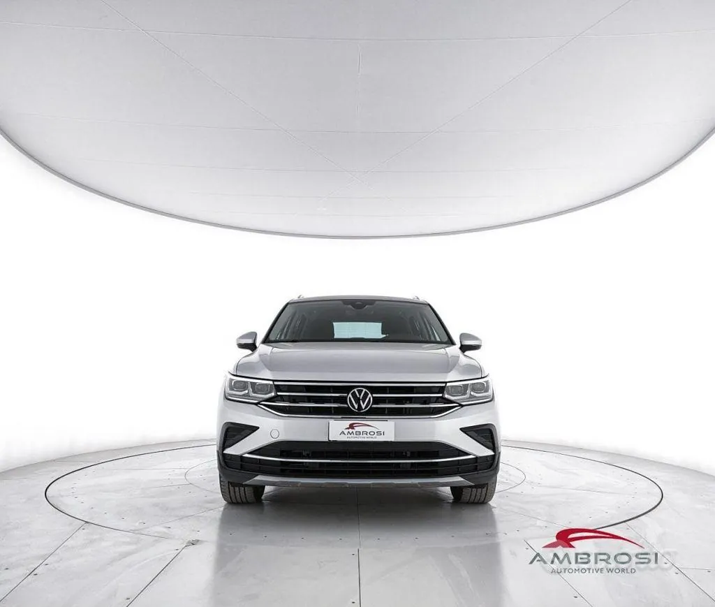 Volkswagen Tiguan 2024 photo 5
