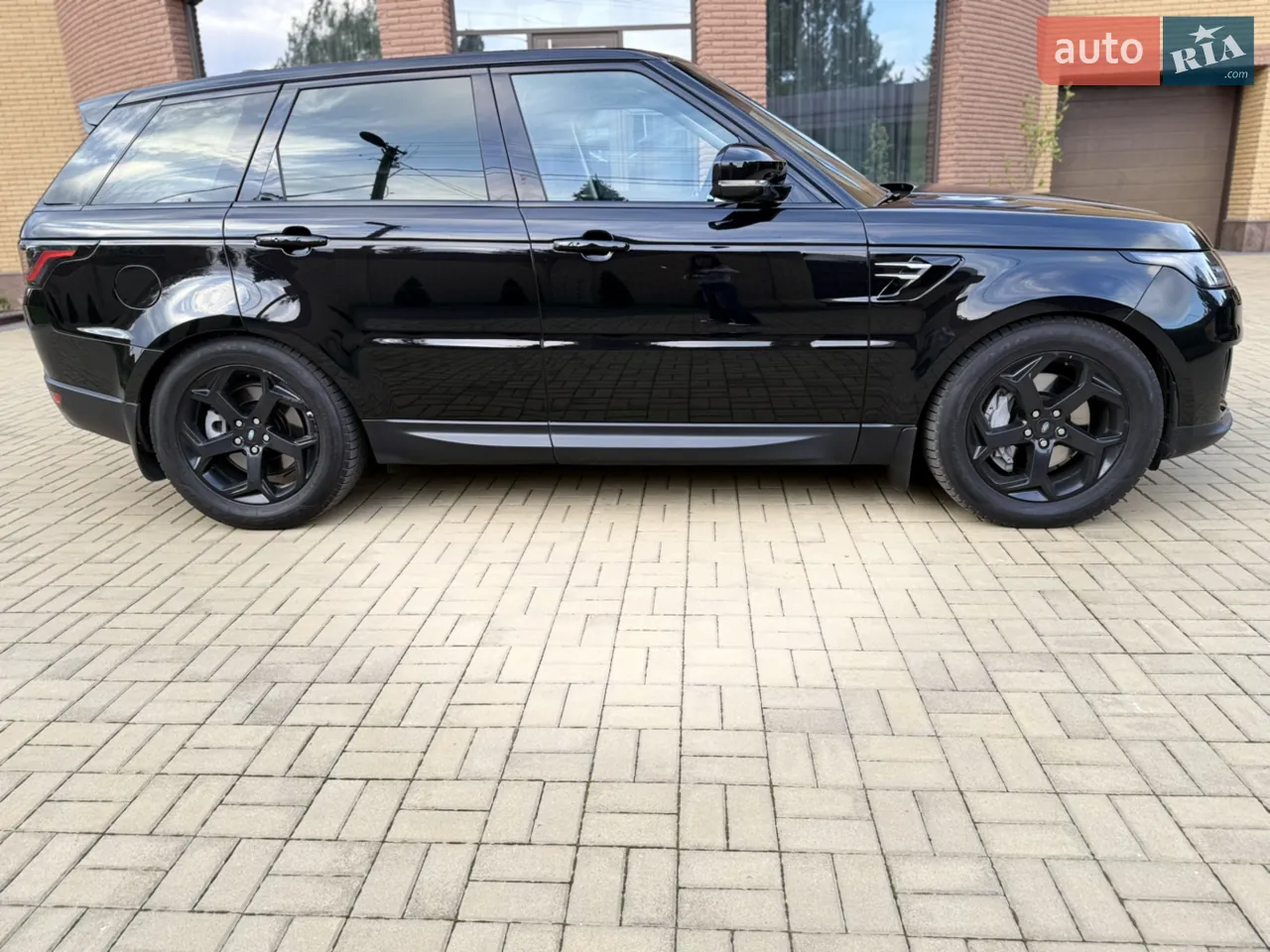 Land Rover Range Rover Sport 2021 photo 3
