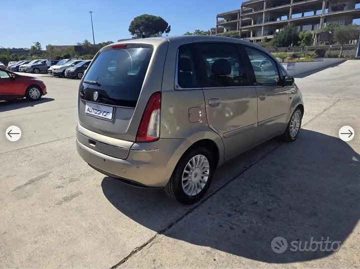 Lancia Musa 2015 photo 4