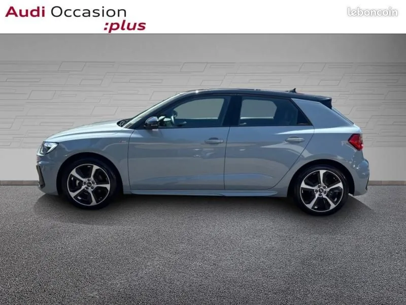 Audi A1 2023 photo 2