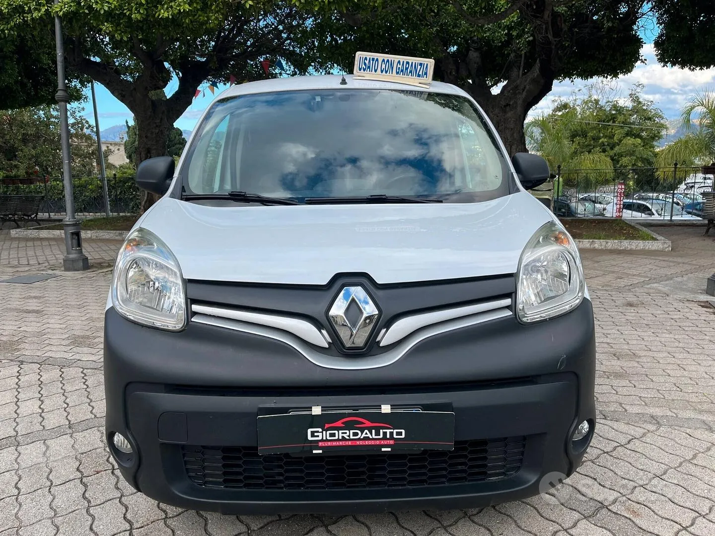 Renault Kangoo 2015 photo 2