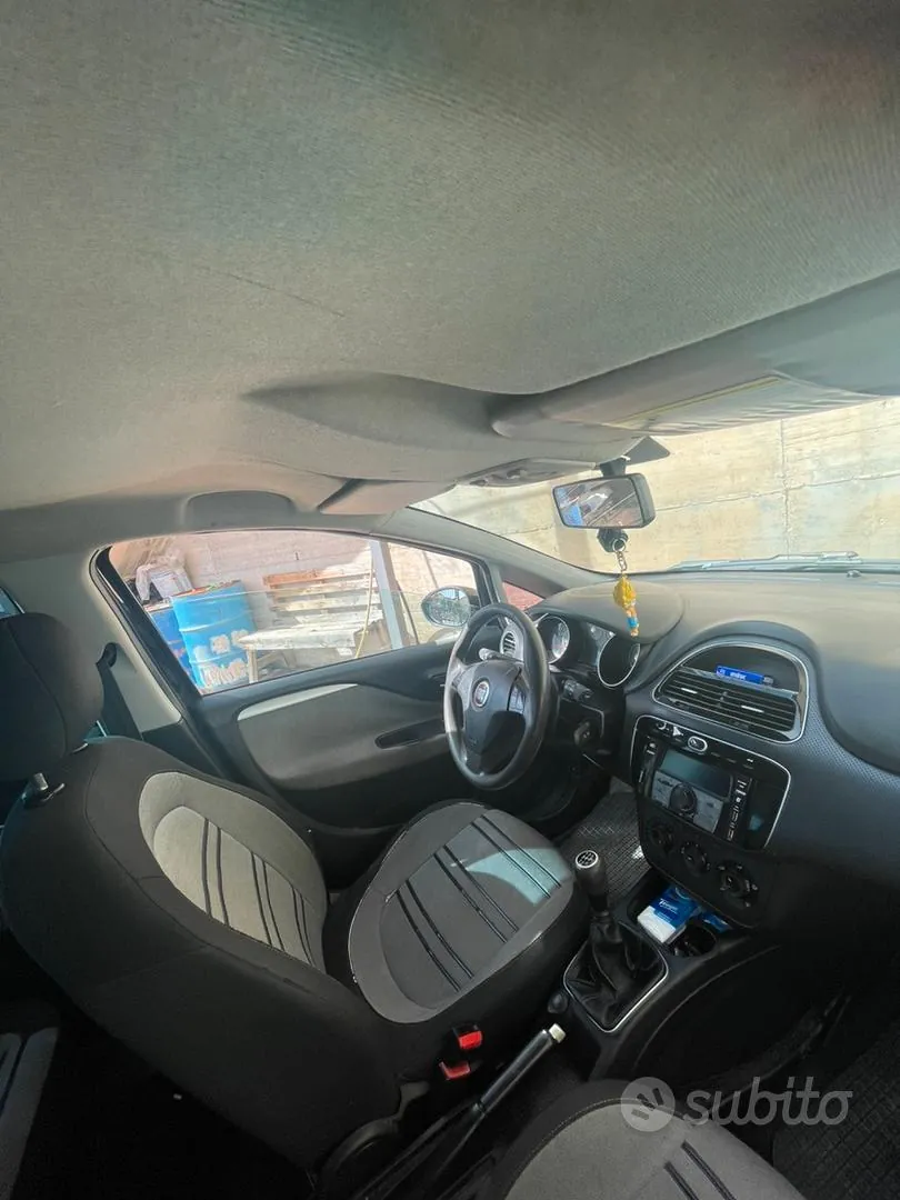 Fiat Punto 2014 photo 5