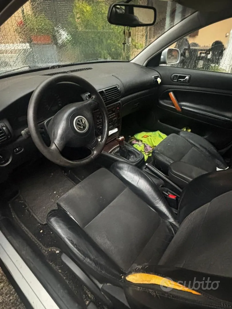 Volkswagen Passat 1999 photo 4