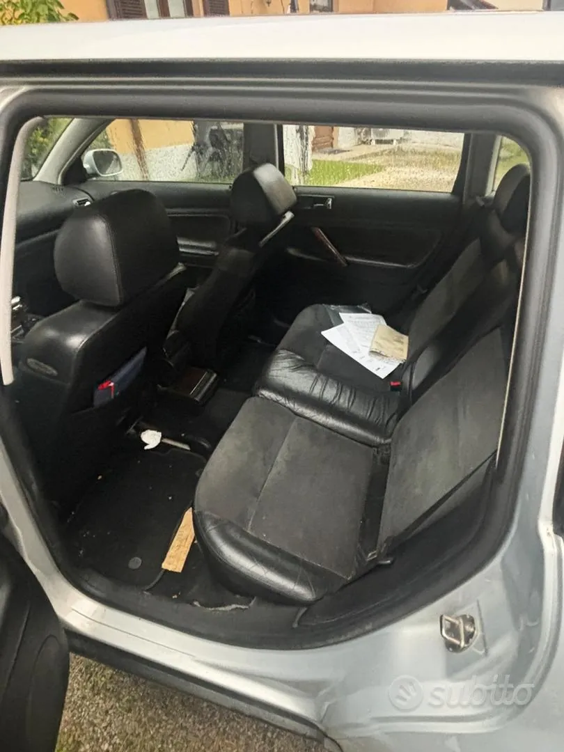 Volkswagen Passat 1999 photo 3