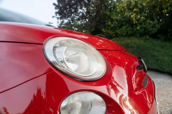 Abarth 500 2011 photo 2