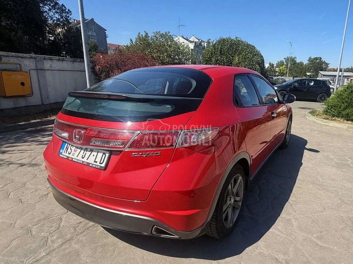 Honda Civic 2010 photo 5