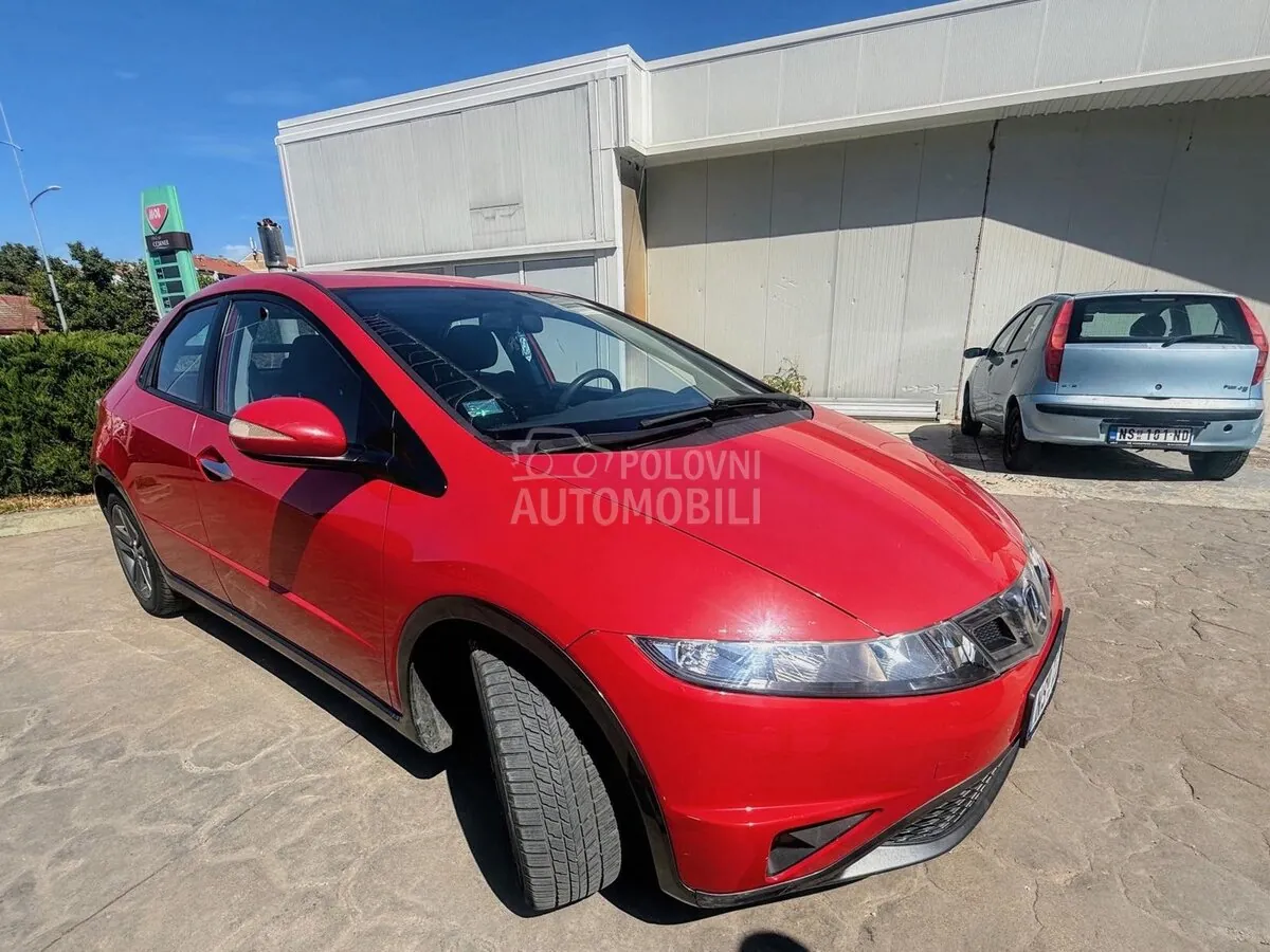 Honda Civic 2010 photo 3