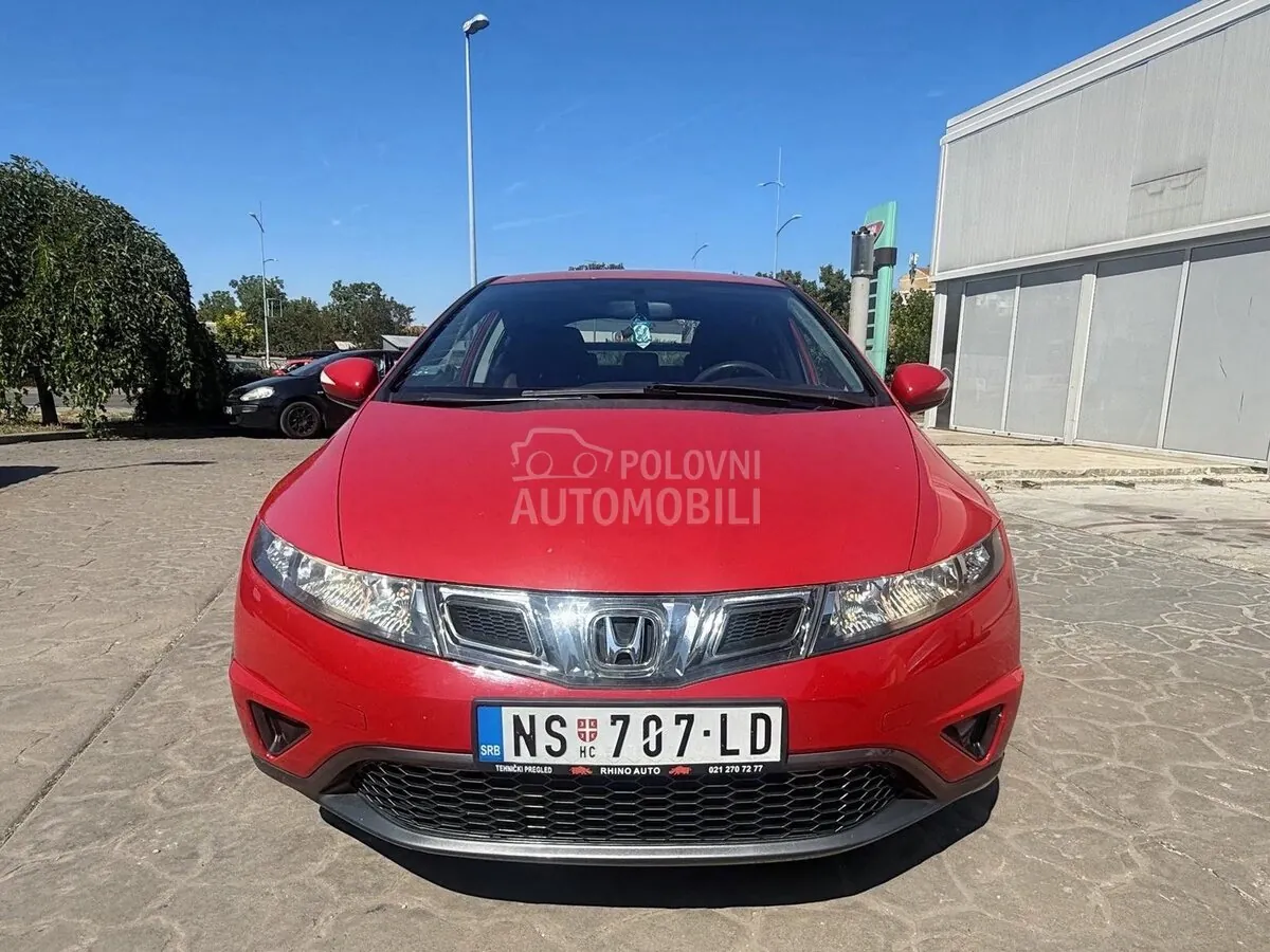 Honda Civic 2010 photo 2