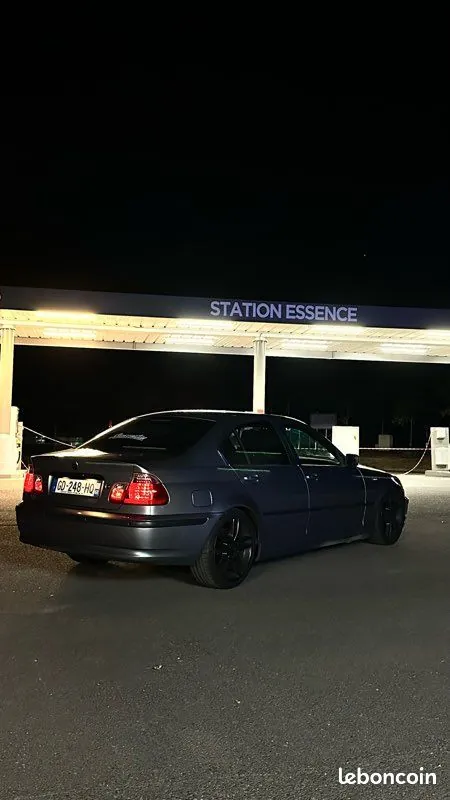 BMW 3 Series 2004 photo 2