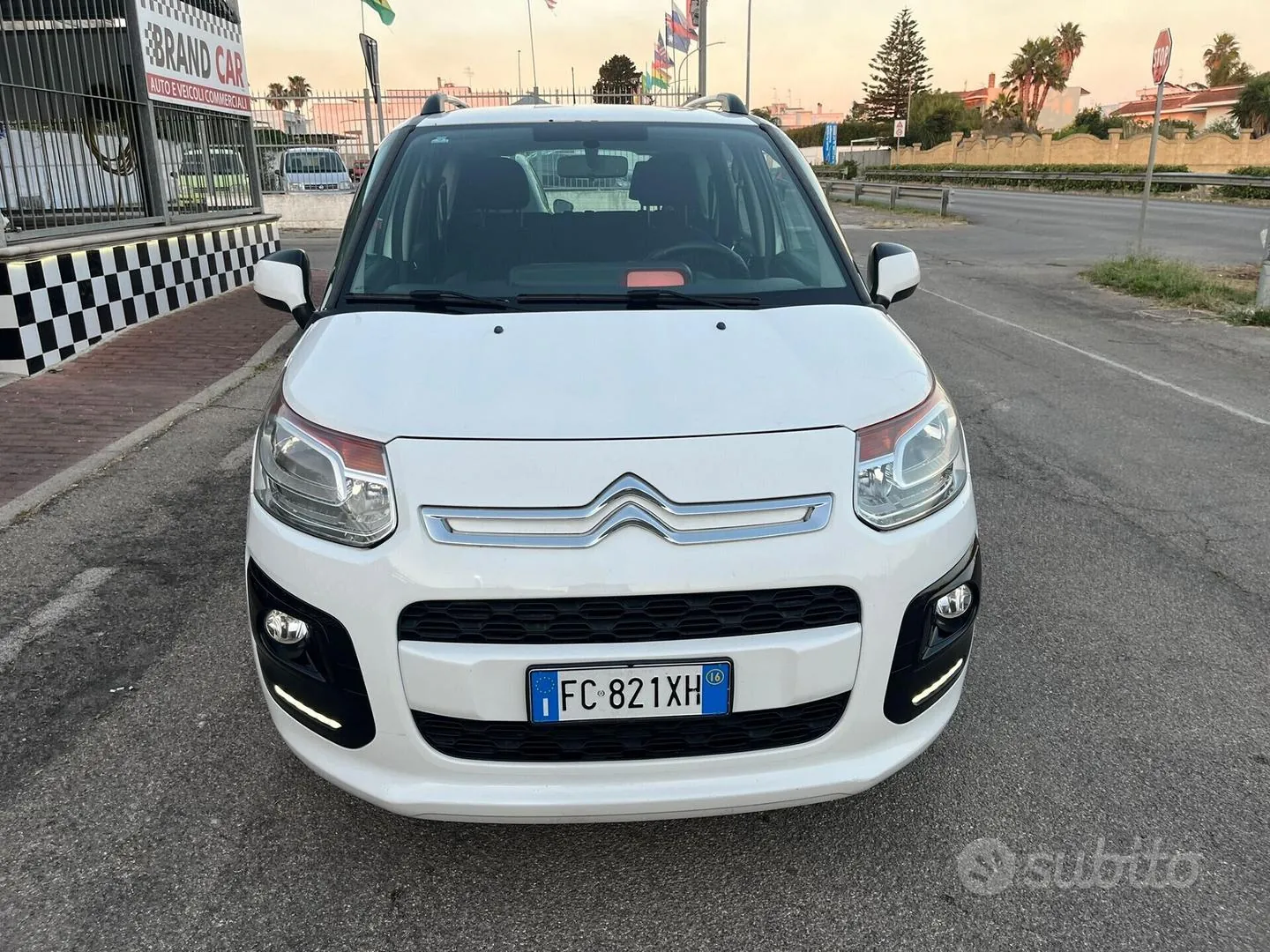 Citroen C3 Picasso 2016 photo 2