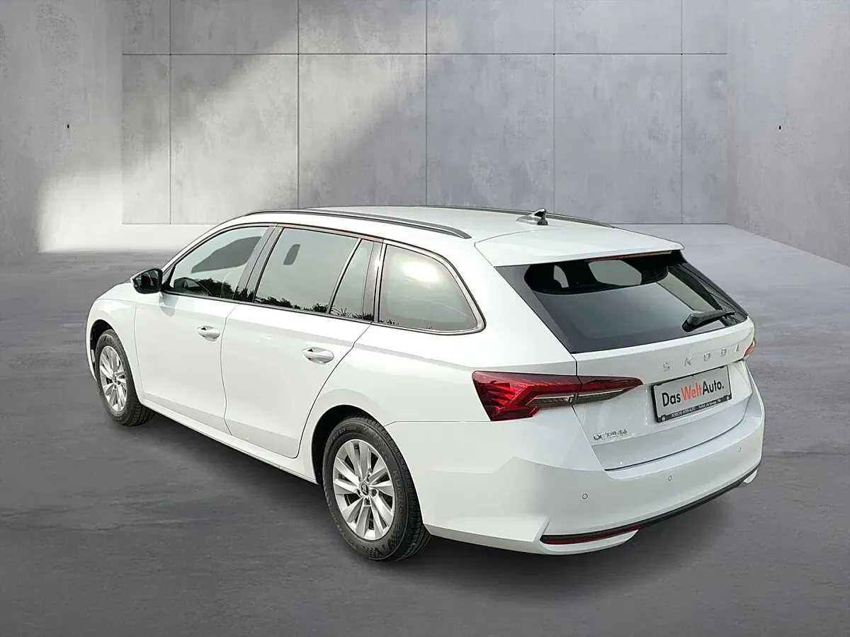 Skoda Octavia 2025 photo 3