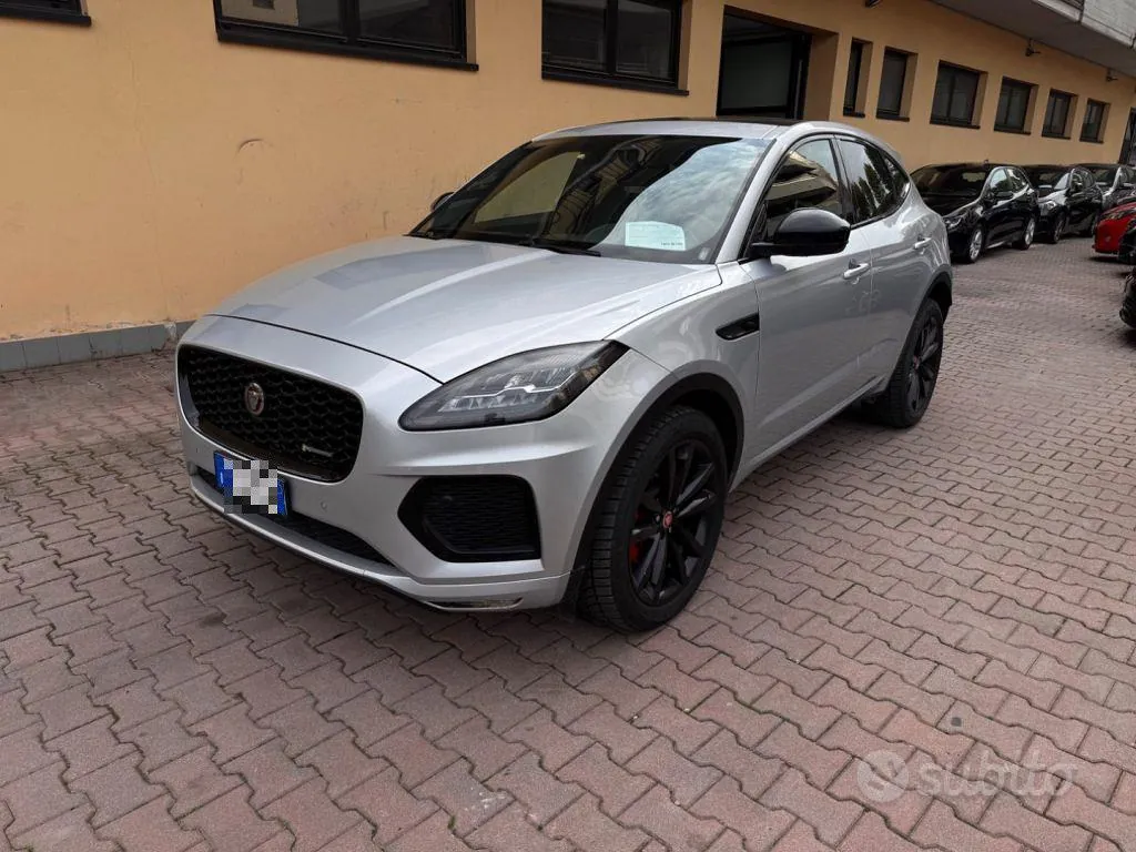 Jaguar E-Pace 2022 photo 3