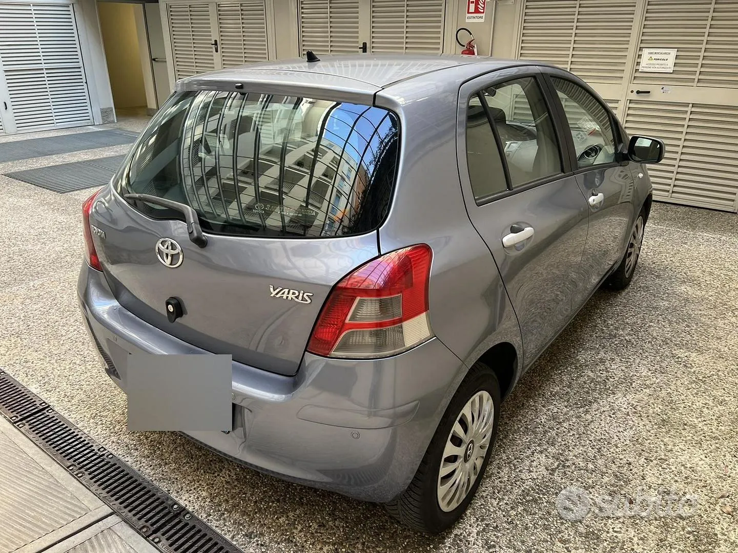 Toyota Yaris 2010 photo 4