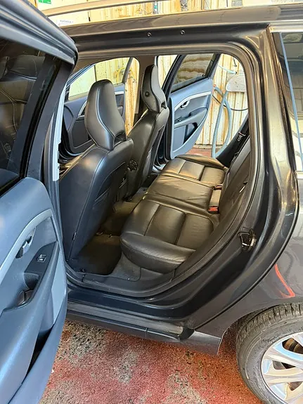Volvo V70 2010 photo 5