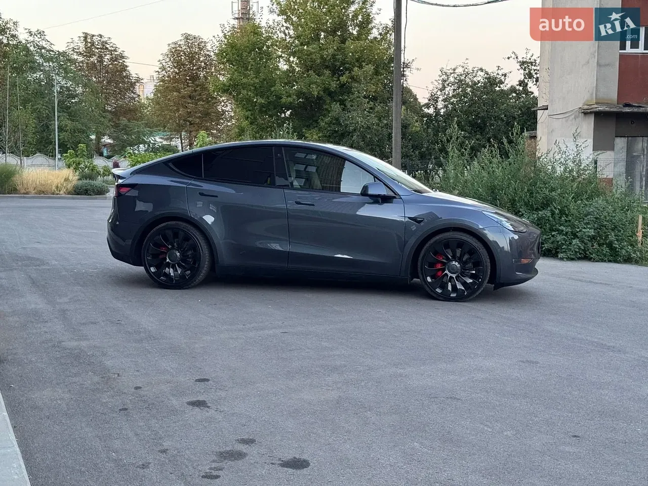 Tesla Model Y 2021 photo 4