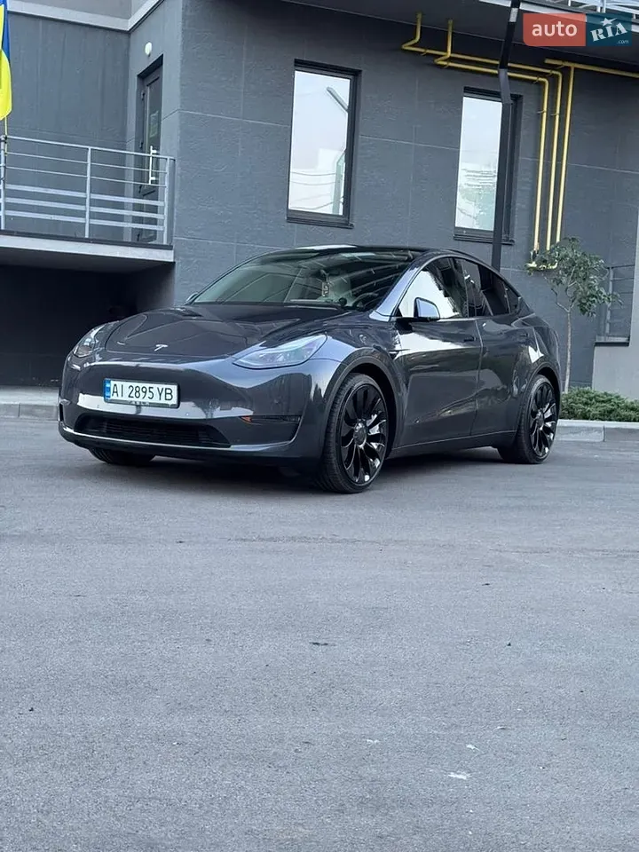 Tesla Model Y