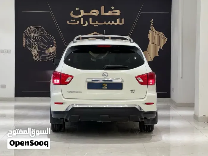 Nissan Pathfinder 2017 photo 4