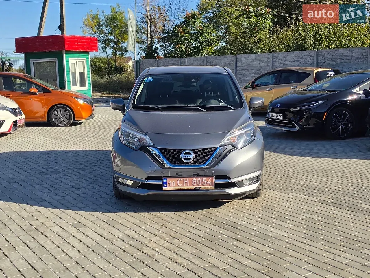Nissan Note 2018 photo 5
