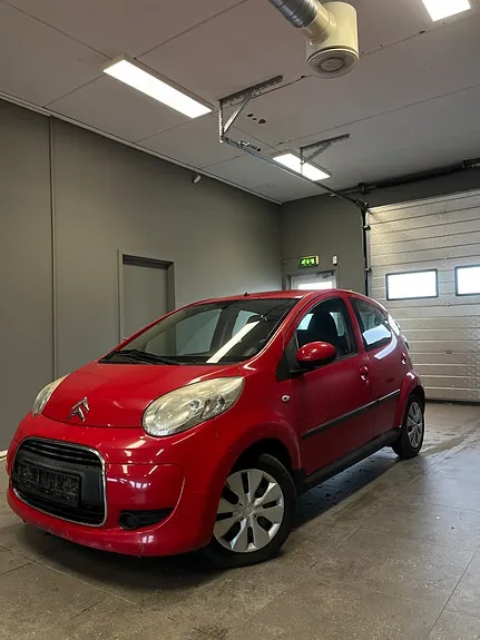 Citroen C1 2011 photo 3